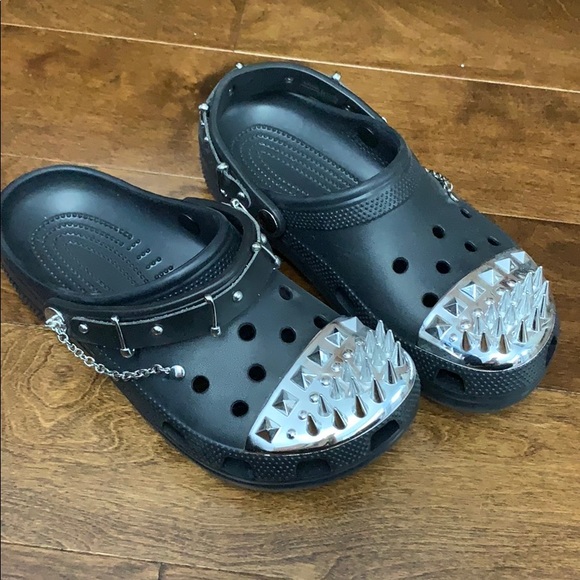 barneys crocs
